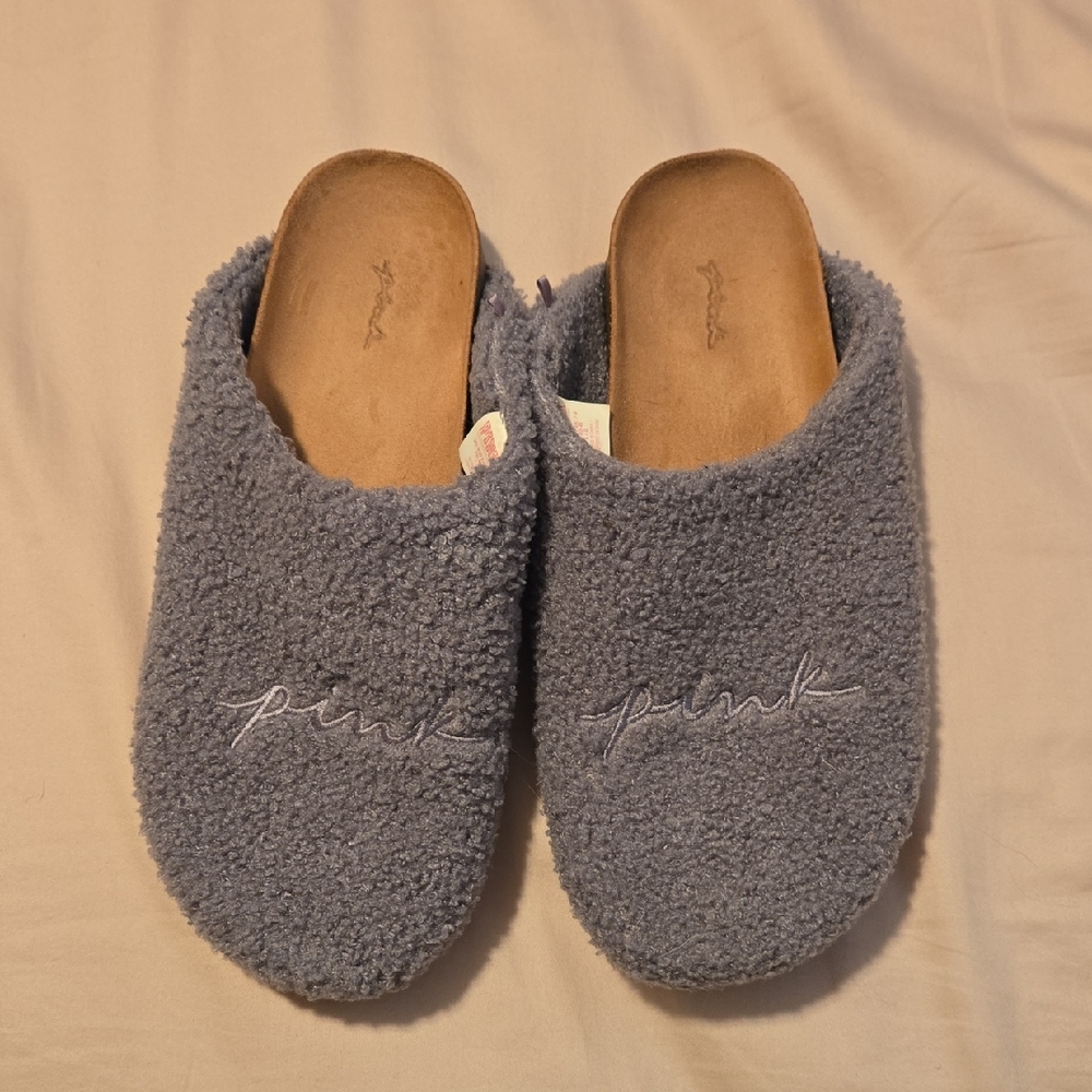 WOMEN'S GRAY VICTORIA SECRET/PINK SLIPPERS